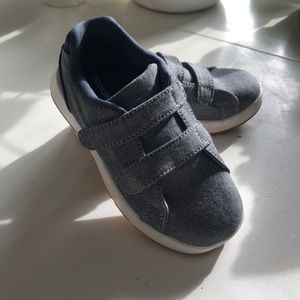 Tucker + Tate Velcro Shoe!